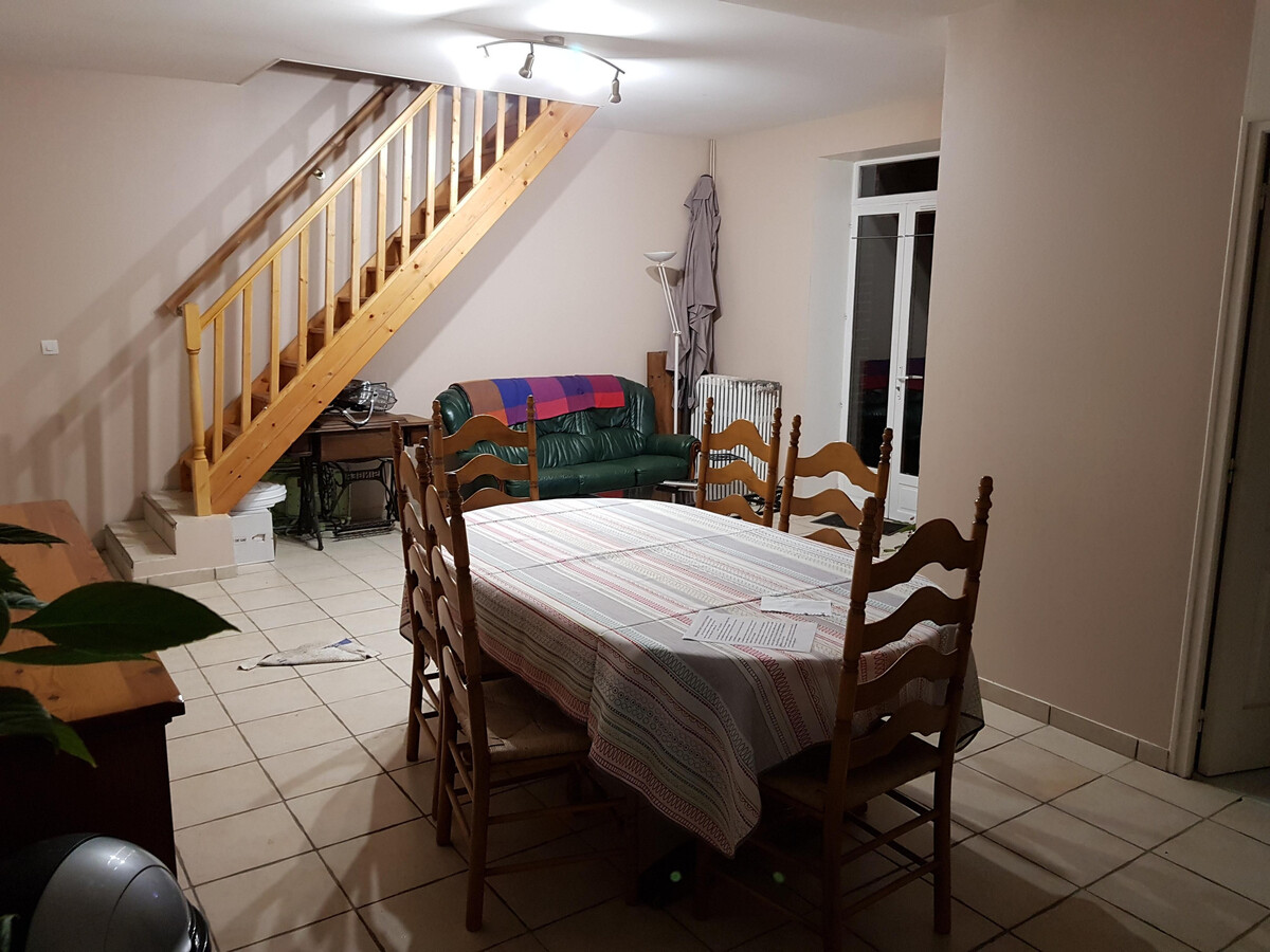 Duplex 2 chambres, jardin privatif et parking à Lorcy - Photo 5