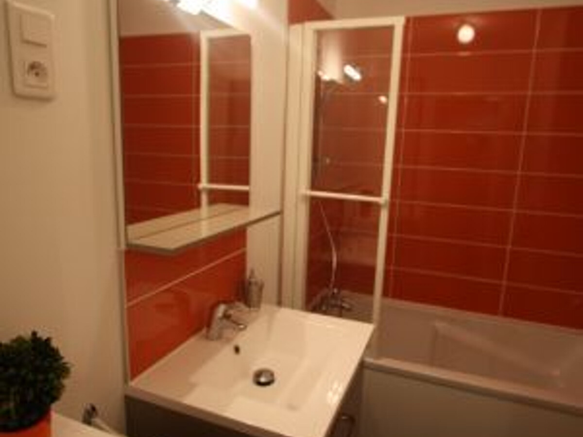 Appartement rénové 2 chambres, cœur historique Épinal - Photo 5