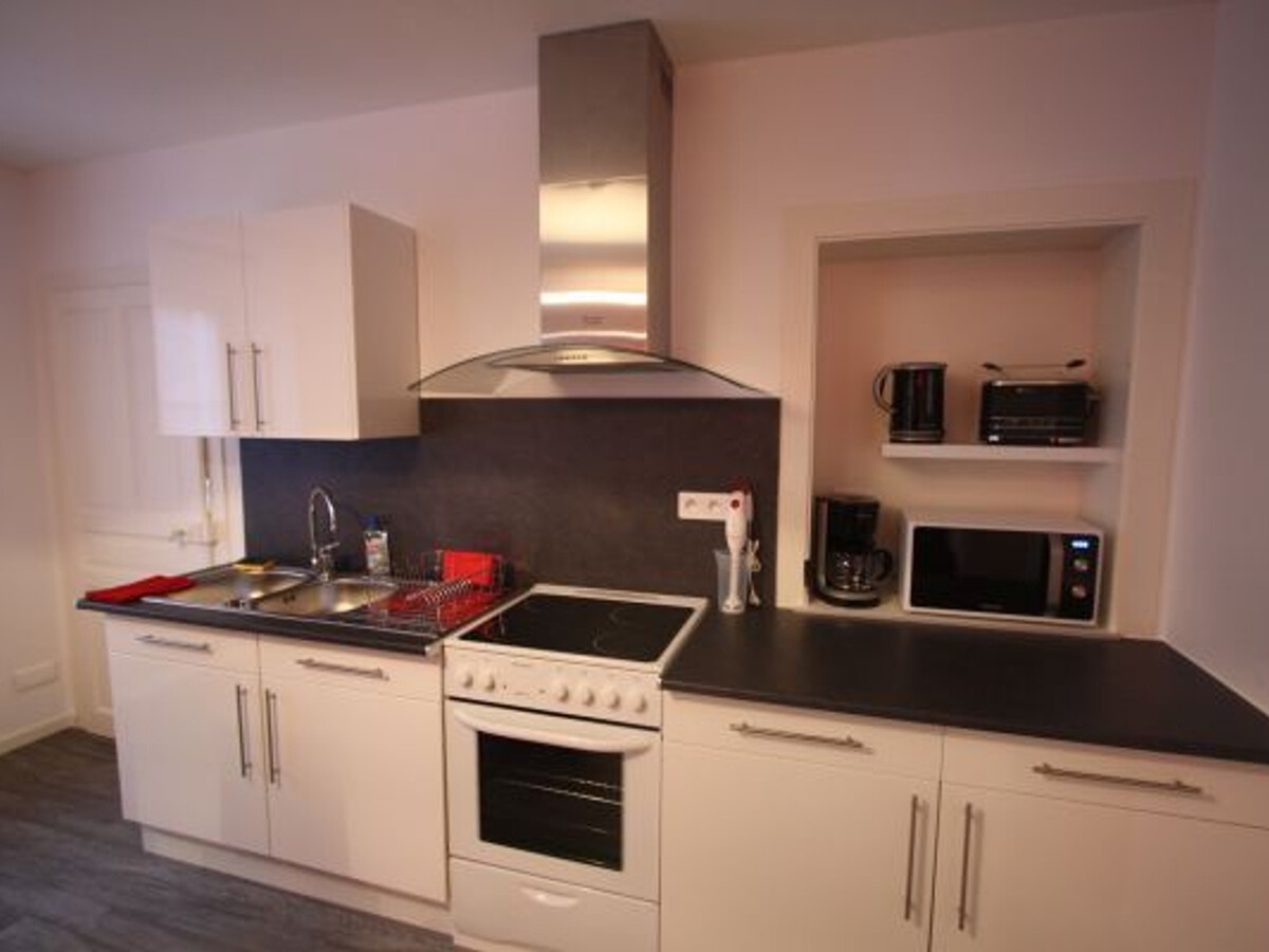 Appartement rénové 2 chambres, cœur historique Épinal - Photo 8