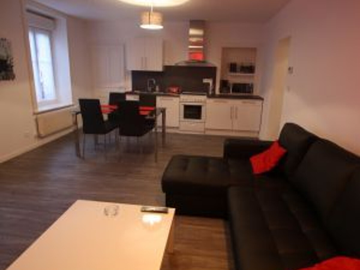 Appartement rénové 2 chambres, cœur historique Épinal - Photo 10