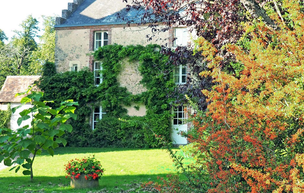 Maison rustique au Château de la Barre avec sauna et jacuzzi - Photo 9