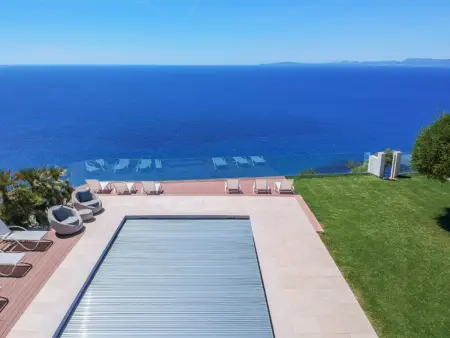 Villa de luxe sur falaise avec piscine privée à Sa Torre : photo 7