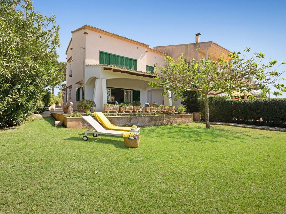 Villa 4 chambres, 300 m² avec jardin à Badia Blava - Photo 1