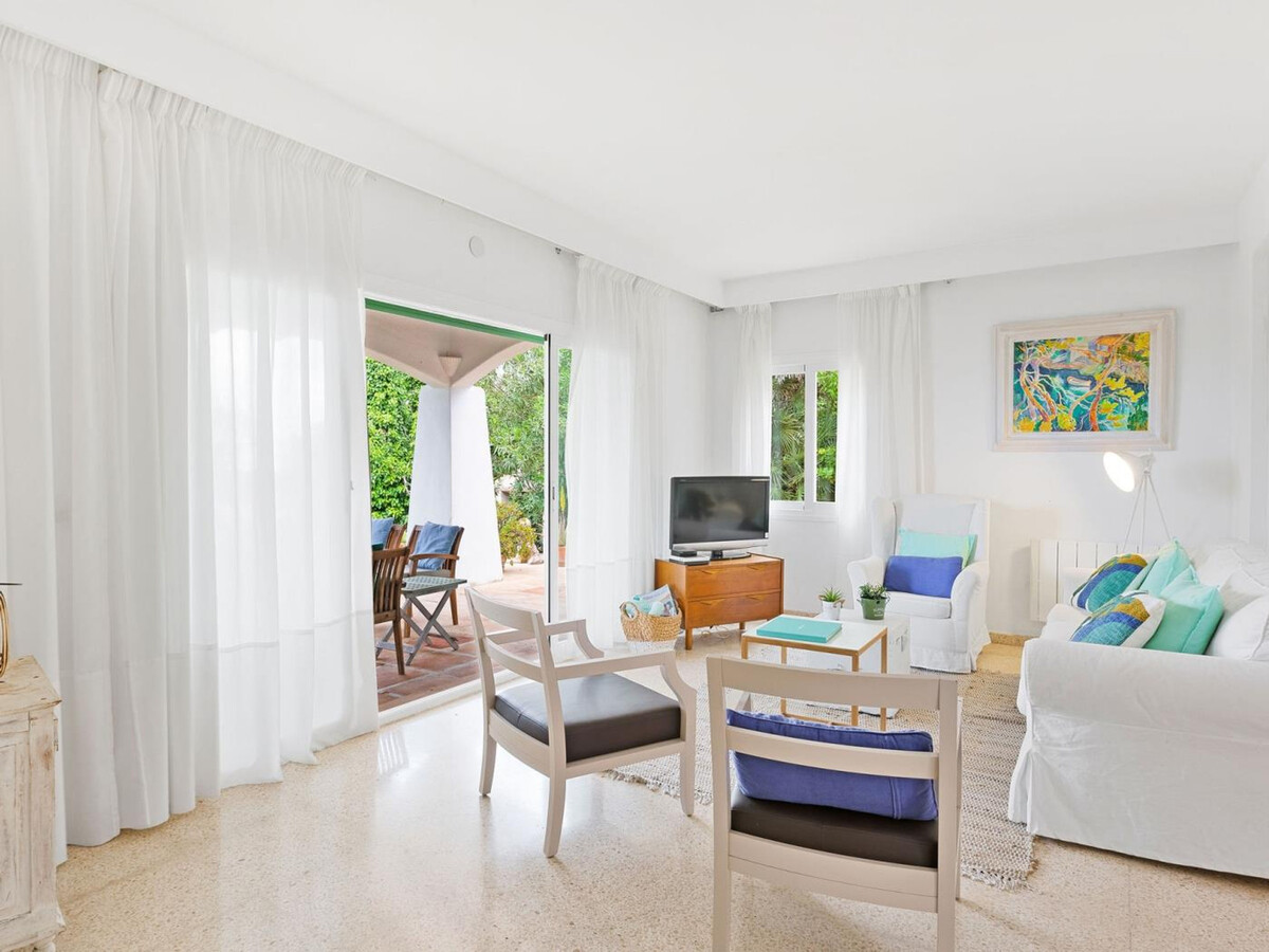 Villa 4 chambres, 300 m² avec jardin à Badia Blava - Photo 7