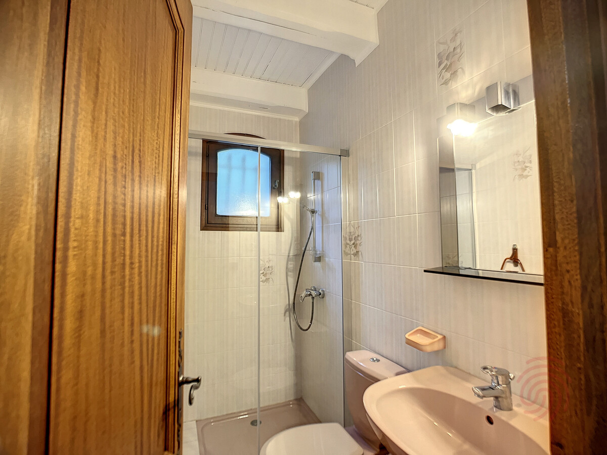 Maison F4 terrasse sud-ouest à Lamalou-les-Bains - Photo 8