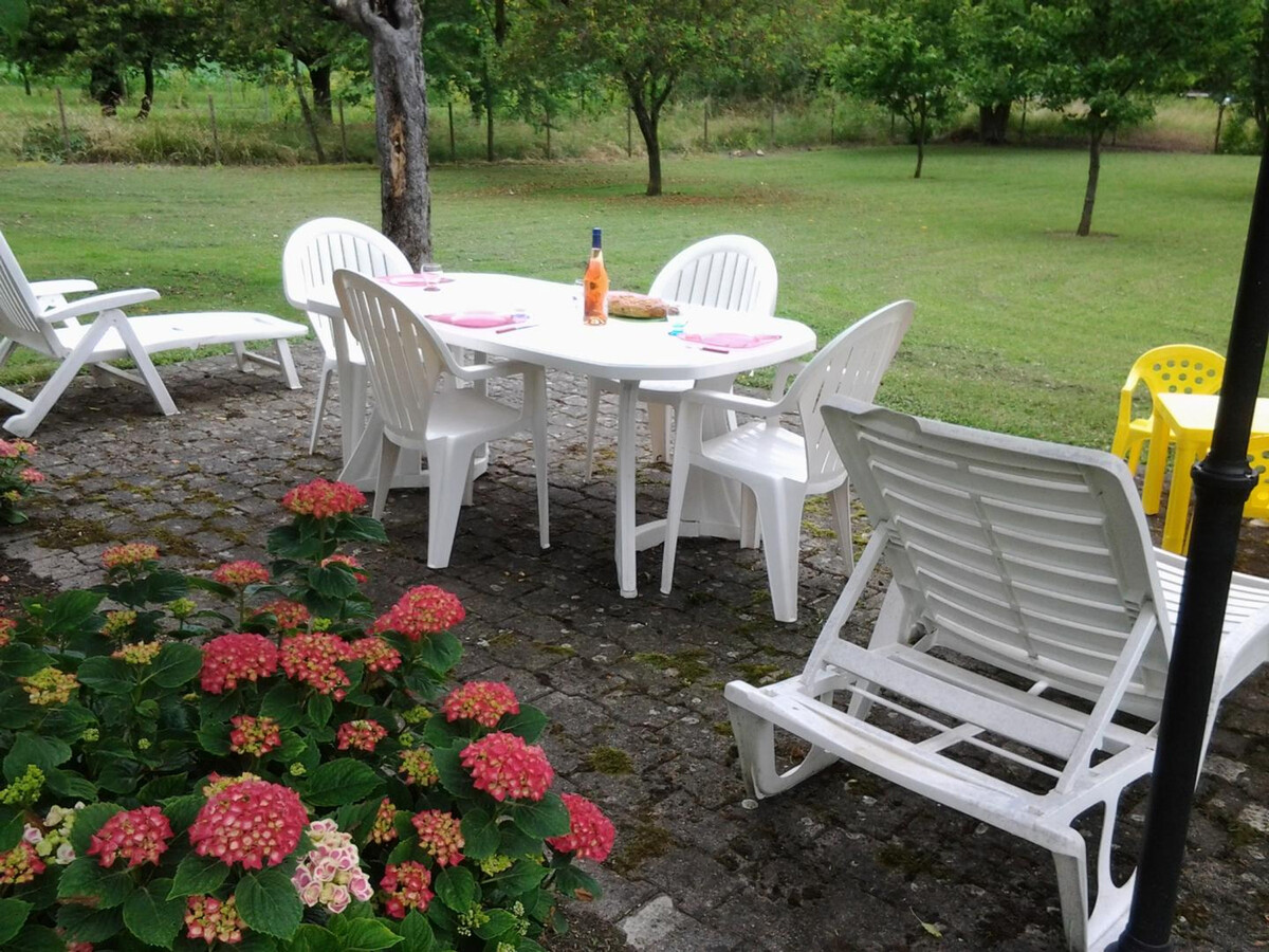 Gîte 4 pers. avec jardin 2000m² et verger à Bransat - Photo 2