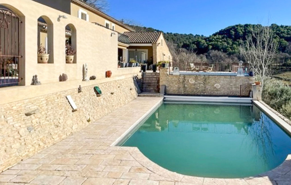 Maison 4 chambres avec piscine privée à La Roque-sur-Pernes - Photo 10
