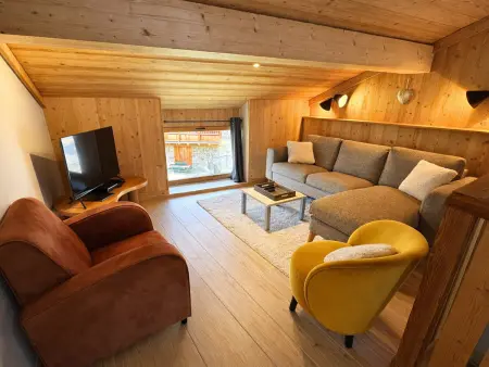 Charmante maison de village rénovée 4 pièces, 3 niveaux, 80m², 6 pers, à St Marcel, proche pistes ski. - Photo 3