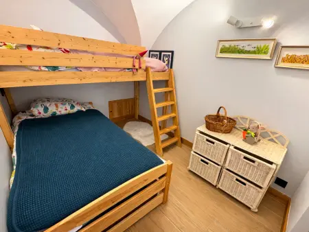 Charmante maison de village rénovée 4 pièces, 3 niveaux, 80m², 6 pers, à St Marcel, proche pistes ski. - Photo 6