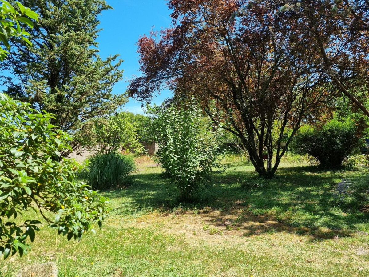 Gîte plain-pied 5 pers. à Puyréaux, jardin 2000m² et forêt - Photo 6