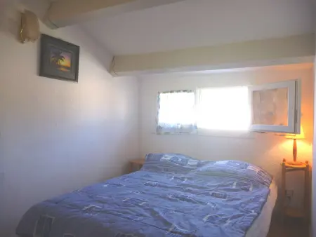 Maison rénovée proche plage, quartier calme, parking privé, animaux acceptés - Photo 3