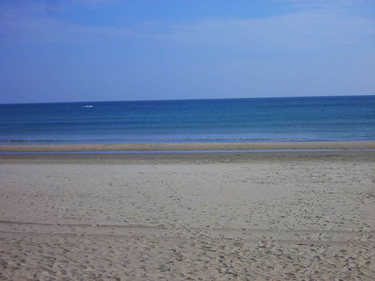 Maisonnette 1 chambre à 250 m de la plage, piscine - Photo 13
