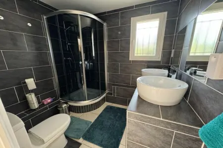 Villa Famori, maison 10 pers. avec piscine privée : photo 26