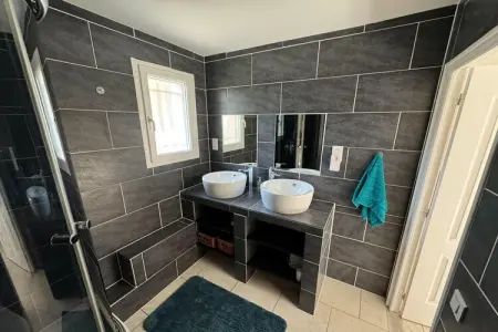 Villa Famori, maison 10 pers. avec piscine privée : photo 27