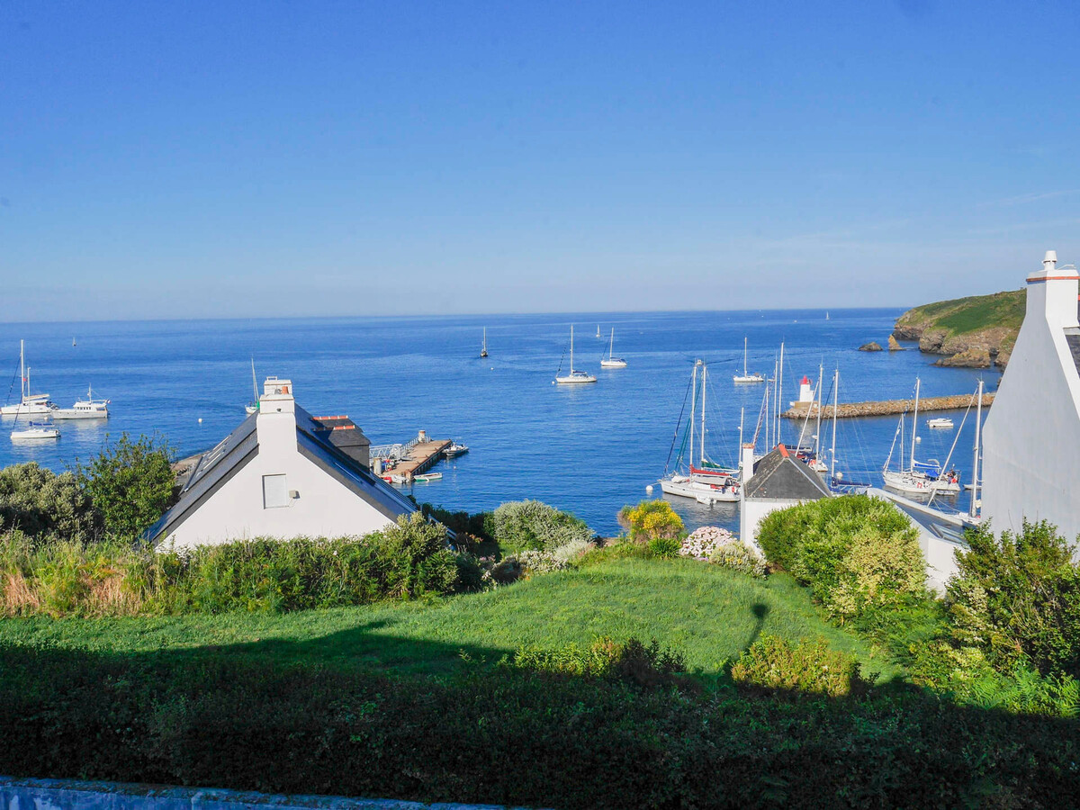 Maison contemporaine Sauzon, vue mer et port - Photo 1