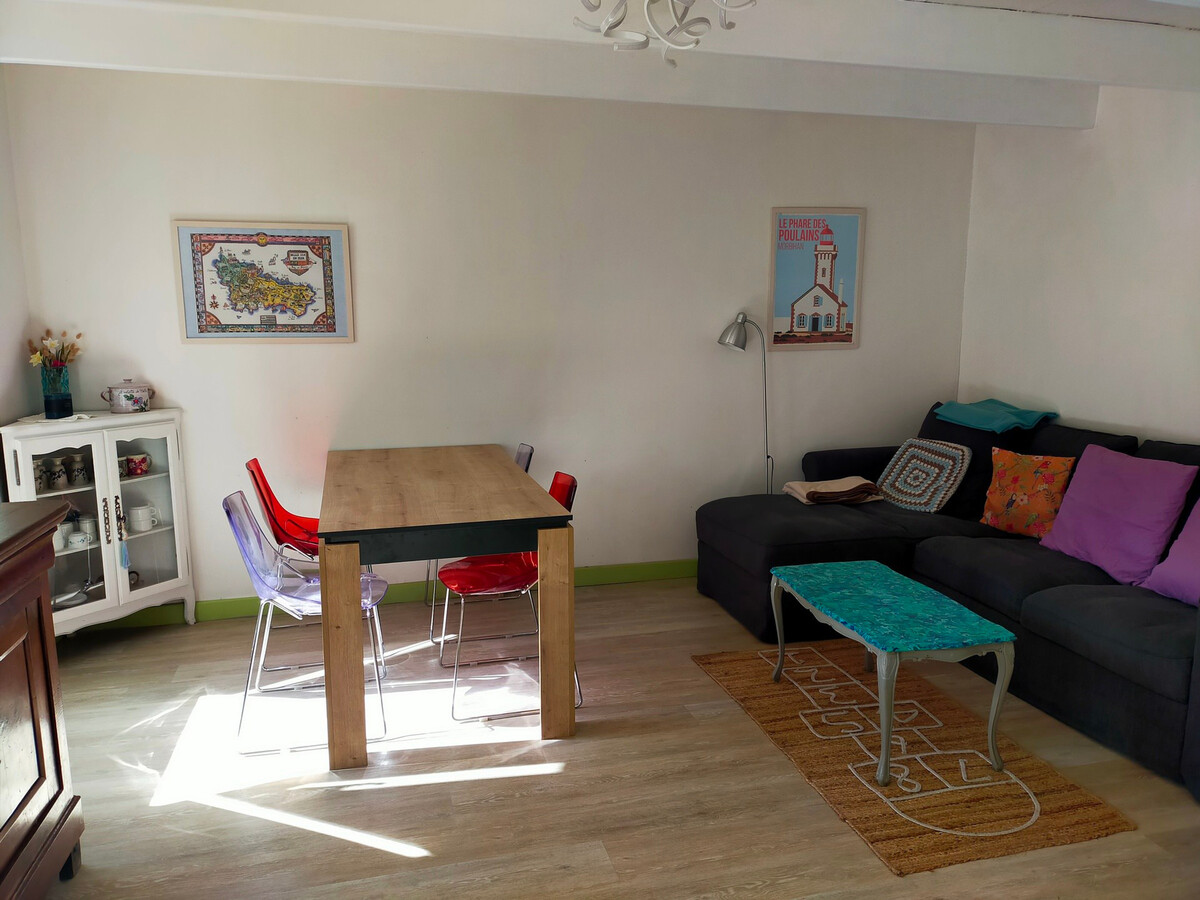 Maison 3 chambres centre Sauzon, jardin 100 m² - Photo 3