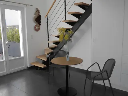 Location maison à Locmaria, Maison moderne au calme, proche plages, 1 chambre