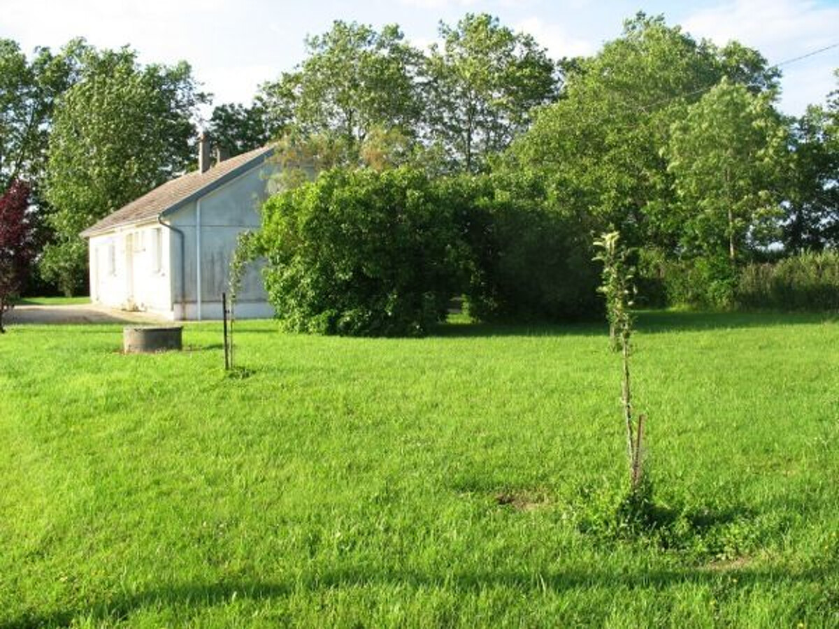 Gîte 6 pers. de plain-pied, 2000 m² jardin à Bengy - Photo 2
