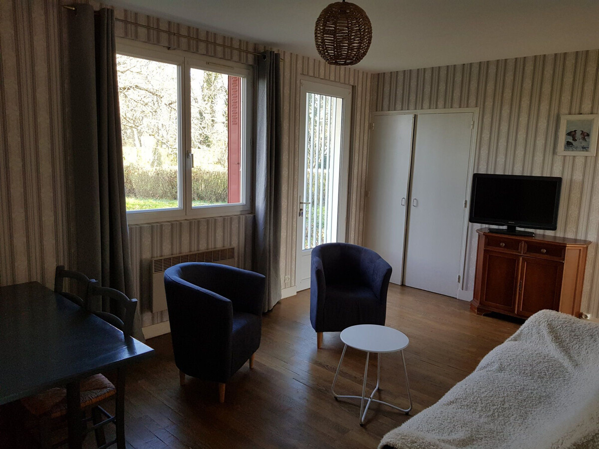 Gîte 6 pers. de plain-pied, 2000 m² jardin à Bengy - Photo 3
