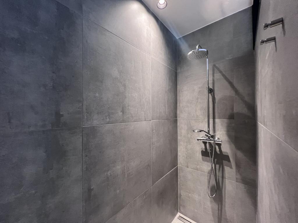 Bigaro II – Maison 18 pers., piscine et spa à Heers - Photo 13