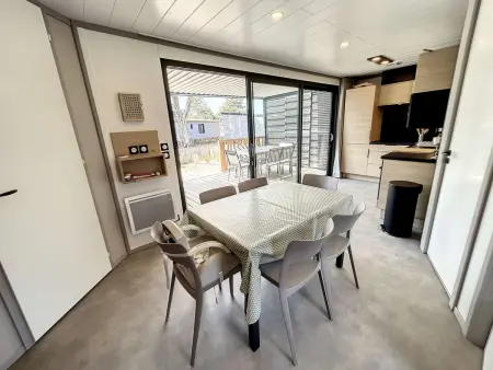 Chalet de standing, 7 couchages, piscine chauffée, proche plage et commerces, WIFI inclus - Photo 10