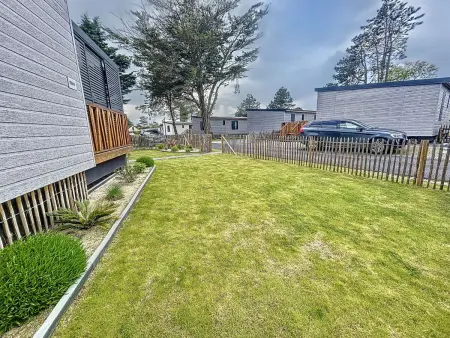 Chalet de standing, 7 couchages, piscine chauffée, proche plage et commerces, WIFI inclus - Photo 25