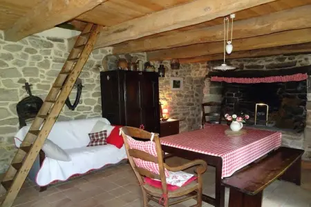 Maison rustique avec jardin clos près de la Pointe du Raz, Beuzec-Cap-Sizun : photo 2