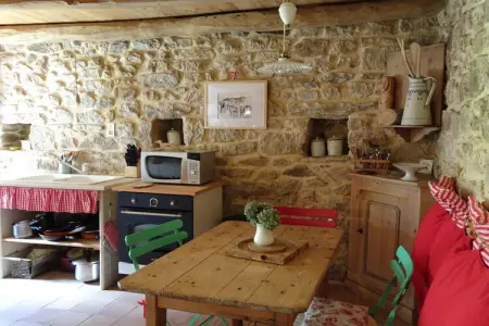 Maison rustique avec jardin clos près de la Pointe du Raz, Beuzec-Cap-Sizun : photo 4
