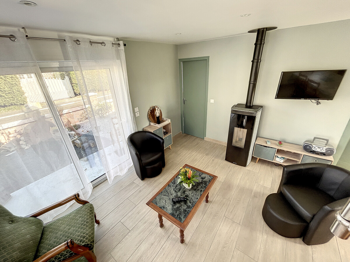 Maison 3 chambres rénovée, 5 min de la plage, jardin équipé - Photo 2