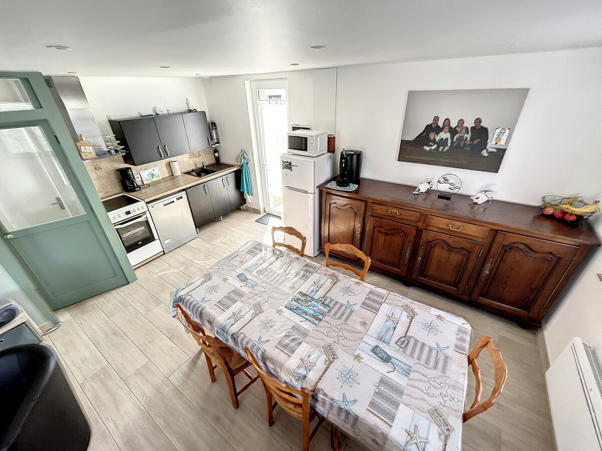 Maison 3 chambres rénovée, 5 min de la plage, jardin équipé - Photo 7