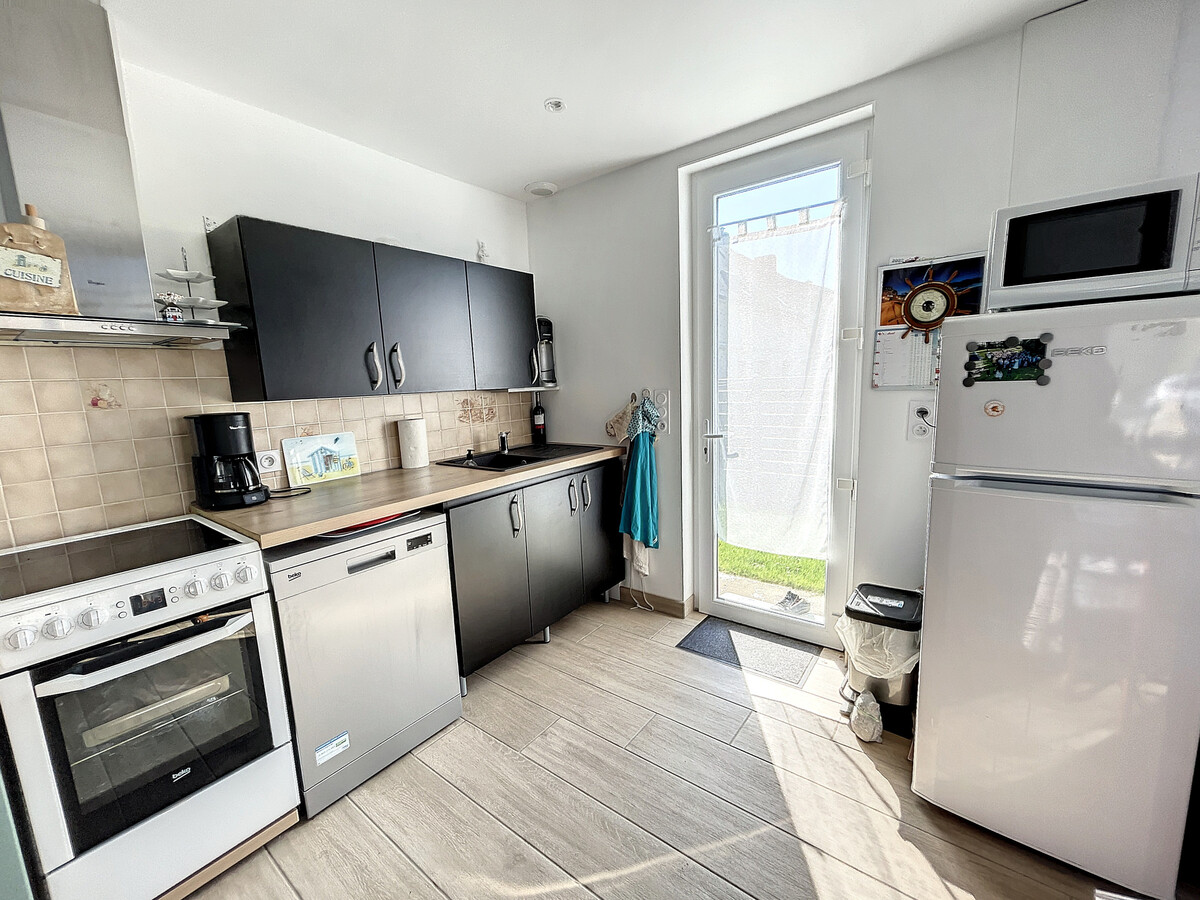 Maison 3 chambres rénovée, 5 min de la plage, jardin équipé - Photo 9