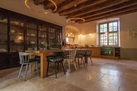 Demeure historique 15 pers, 9 chambres à Cénevières : photo 3