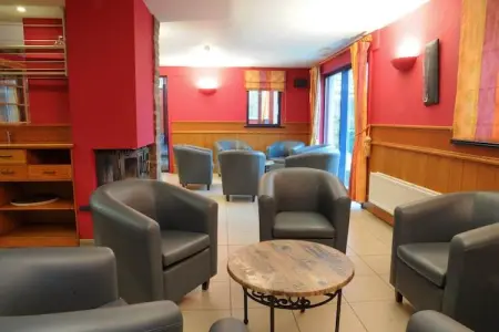 Maison Écureuil 20 pax à Bohon : sauna et parc : photo 10