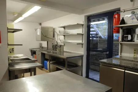 Maison Écureuil 20 pax à Bohon : sauna et parc : photo 15
