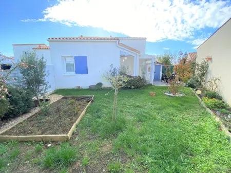 Maisonnette 2 chambres avec jardin, à 700m de la plage : photo 3