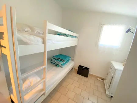 Maisonnette 2 chambres avec jardin, à 700m de la plage : photo 9