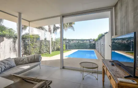 Maison avec piscine et jacuzzi face à la mer : photo 3