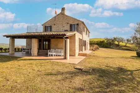 Villa Francesca – Maison 9 pers. à Moregnano