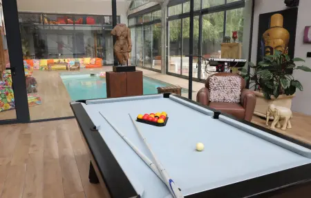 Maison 10 personnes à Breuillet, piscine intérieure et sauna : photo 3