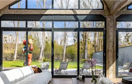 Maison 10 personnes à Breuillet, piscine intérieure et sauna : photo 14