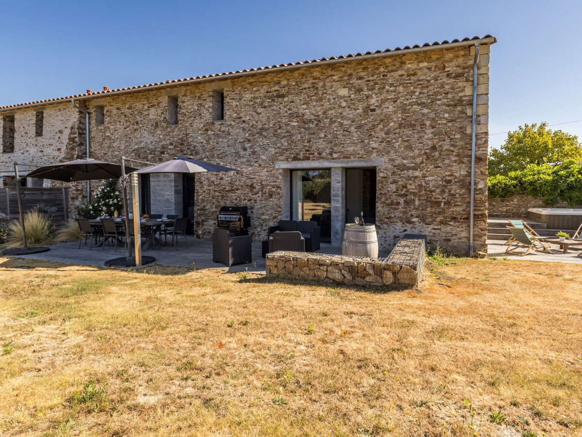 Gite grange rénovée 8 pers, spa et jardin à La Haie-Fouassière - Photo 1