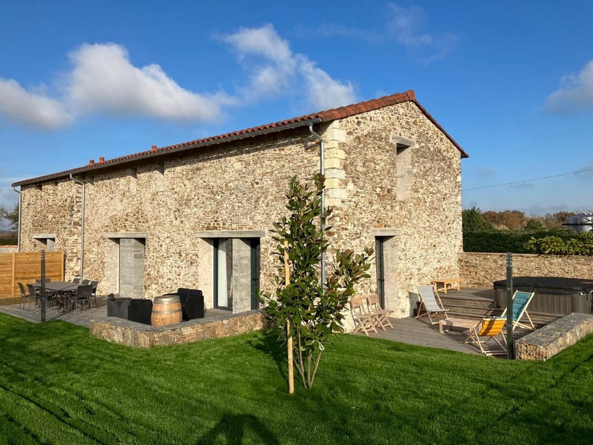 Gite grange rénovée 8 pers, spa et jardin à La Haie-Fouassière - Photo 19