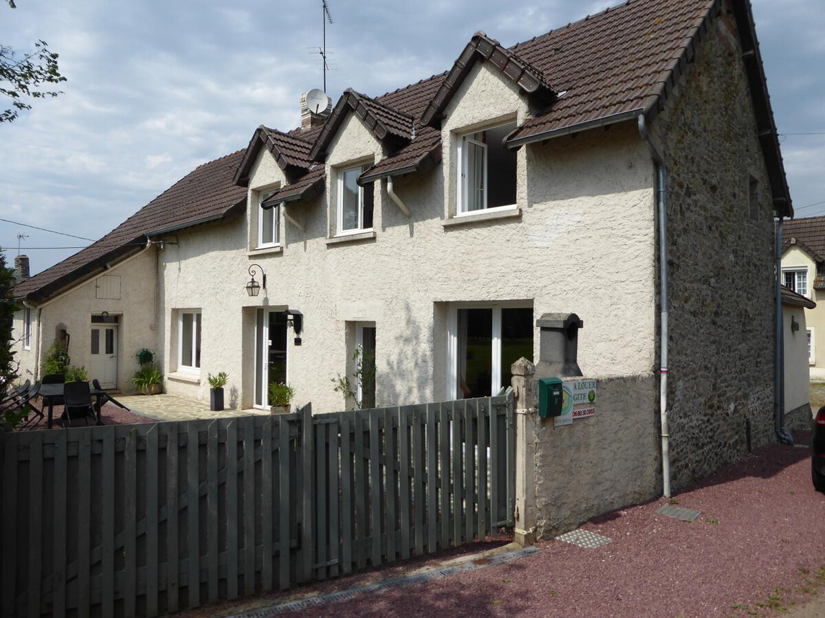 Gîte normand 8 pers. à Ancteville, jardin et animaux - Photo 2