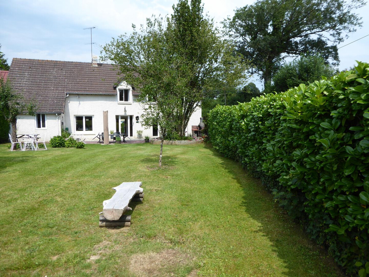 Gîte normand 8 pers. à Ancteville, jardin et animaux - Photo 4
