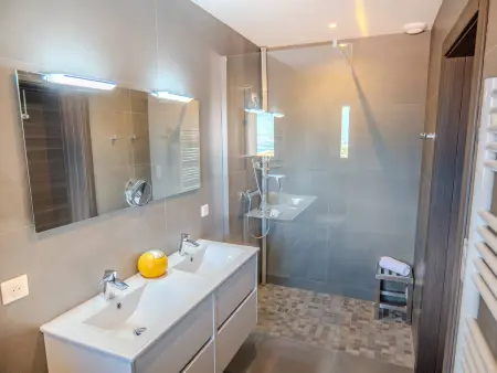 Villa de luxe avec piscine chauffée et vue mer, confort et élégance à Propriano : photo 24