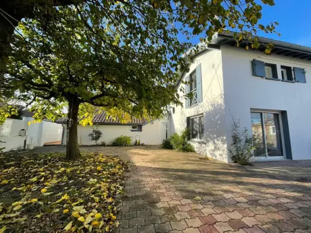 Spacieuse villa avec véranda et jardin à Capbreton - Photo 2