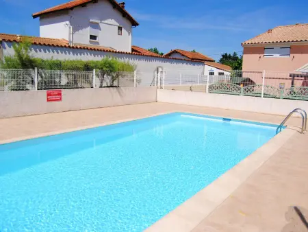 Location appartement à Marseillan Plage, Maisonnette 4 pers avec terrasse, piscine, proche plage, animaux acceptés