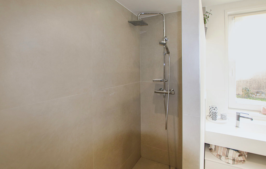 Villa moderne 5 chambres avec piscine privée à Sauzet - Photo 26