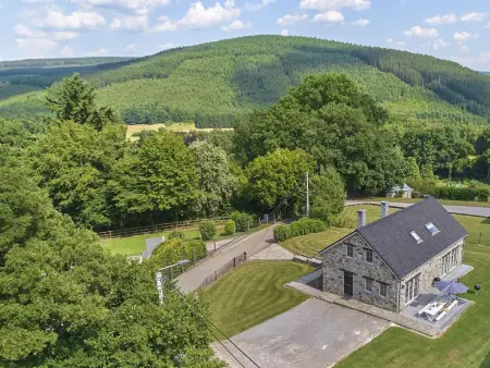 Maison de Pierre de Pierre à Lierneux, vue 360° sur les collines : photo 29