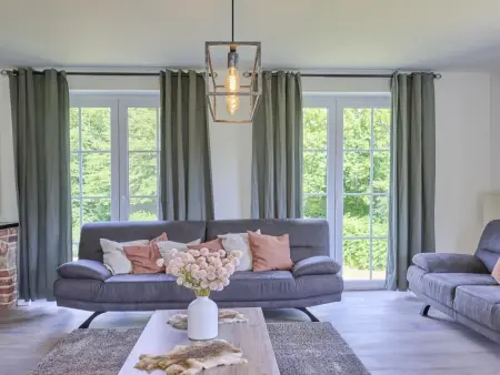 Maison de Pierre de Pierre à Lierneux, vue 360° sur les collines : photo 41